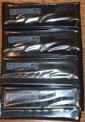 Hmaa8gl7cpr4n-wm Hp P03054-791 Lot Of 4 Hpe 64gb 4drx4 Pc4-2933y-ld2-12 New Sealed