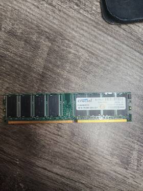 Ct12864z40b.m16tdy Micron 1gb 184p Pc3200 Cl3 16c 64x8 Ddr400 2rx8 2.5v Udimm Rfb