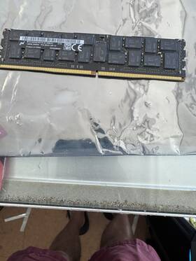 Micron Mta144asq16g72lsz-2s9e1 128gb Ddr4-2933 Pc4-23466 Lrdimm Server Ram Mta144asq16g72lsz-2s9e2t1 8rx