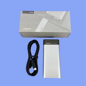Qna-uc10g1sf Qnap 10gbe Sfp Network Adapter To Usb 4 Type-c #u8061