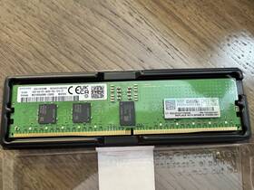 M321r2ga3bb6-cqkds Samsung 16gb 1rx8 Ddr5-4800 Ec8 Rdimm 38400 Server Memory