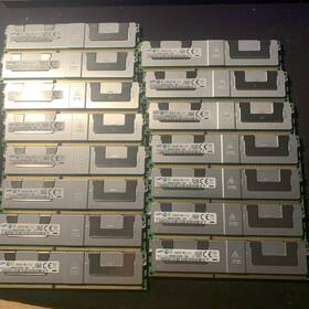 Samsung M3866b4g70dm0-yk04 15 Pcs Ddr3 - Samsung-m3866b4g70dm0-yk04 / 32gb Server Ram Preowned 25