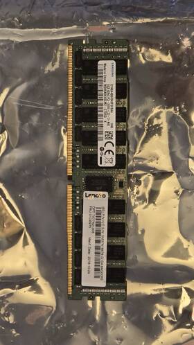 M386a8k40cm2-ctd6q Samsung 1 X 64gb 4drx4 Pc4- 2666v- Ld2- 12- Mao