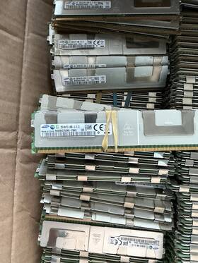 M386b4g70dmo-yk040 Samsung 32gb Ddr3 Lot Of 200