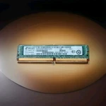 Smart 1GB DDR2 Memory Module. SG572288FG8RWILSF3 244-PIN Mini-dimm. Fixed Price $16.99.