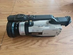 Canon DM-GL2A Minidv 3CCD Camcorder-untested. Fixed Price $115.00.