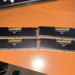 Corsair Vengeance Lpx DDR4 16GB Sdram Dimm 288-PIN Modules Memory Set. Fixed Price $45.00.